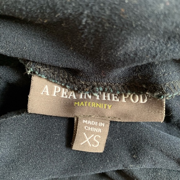 A Pea in the Pod Dark Wash Skinny Jeans / 25 - Picture 7 of 8